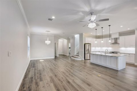 Casa en alquiler en Bradenton, Florida, 4 dormitorios, 312.8 m2 № 1719644 - foto 4