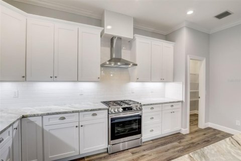 Casa en alquiler en Bradenton, Florida, 4 dormitorios, 312.8 m2 № 1719644 - foto 9