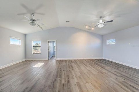 Casa en alquiler en Bradenton, Florida, 4 dormitorios, 312.8 m2 № 1719644 - foto 23