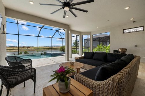 House in Bradenton, Florida 4 bedrooms, 230.3 sq.m. № 1884889 - photo 5