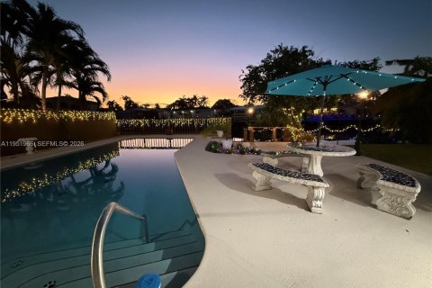 Villa ou maison à vendre à Pompano Beach, Floride: 3 chambres, 183.2 m2 № 2032003 - photo 13