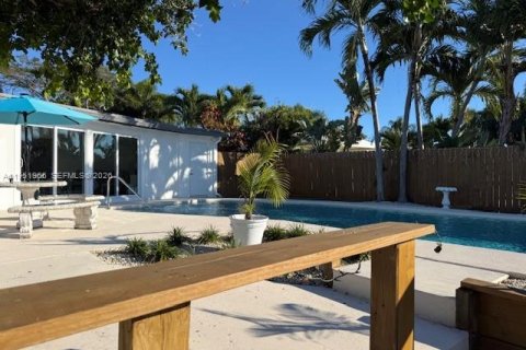 Villa ou maison à vendre à Pompano Beach, Floride: 3 chambres, 183.2 m2 № 2032003 - photo 29