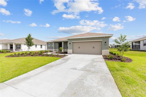 Casa en venta en Ocala, Florida, 2 dormitorios, 159.61 m2 № 2132347 - foto 2