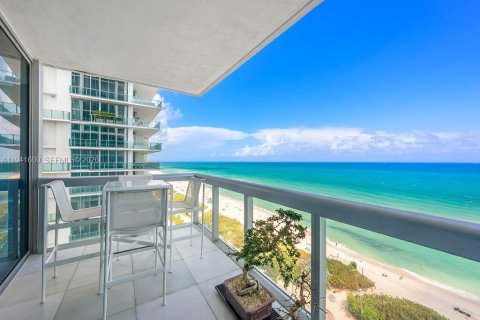 Condominio en venta en Miami Beach, Florida, 2 dormitorios, 119.84 m2 № 2191369 - foto 13