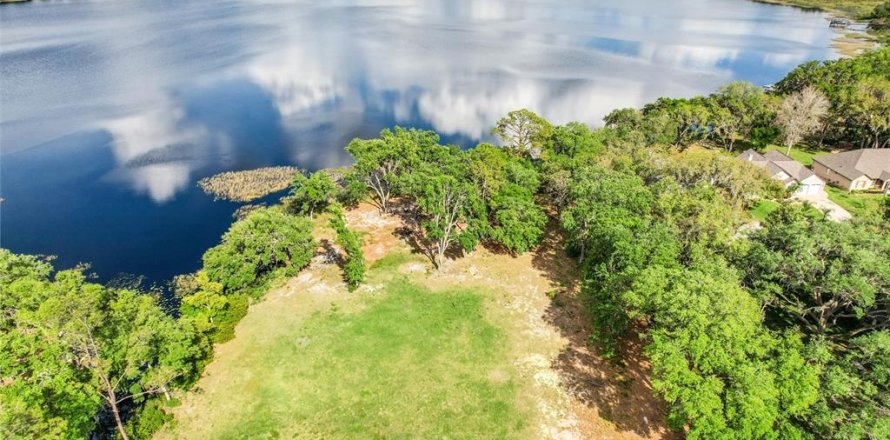 Land in Groveland, Florida № 1740247