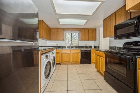 Adosado en venta en Tampa, Florida, 3 dormitorios, 133.78 m2 № 1689581 - foto 11