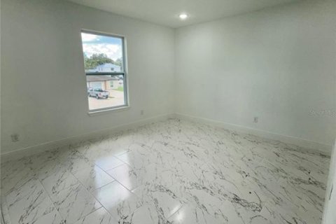 Adosado en alquiler en Kissimmee, Florida, 3 dormitorios, 157.19 m2 № 1908480 - foto 25