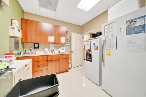 Commercial property in Ocala, Florida 262.45 sq.m. № 1808338 - photo 20