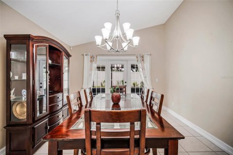 Casa en venta en Apopka, Florida, 3 dormitorios, 137.87 m2 № 2387596 - foto 18