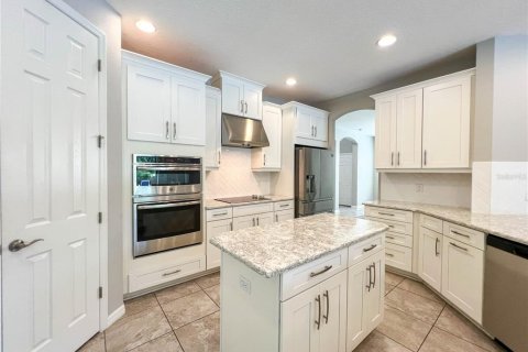 Villa ou maison à vendre à Tampa, Floride: 4 chambres, 274.34 m2 № 2225531 - photo 30
