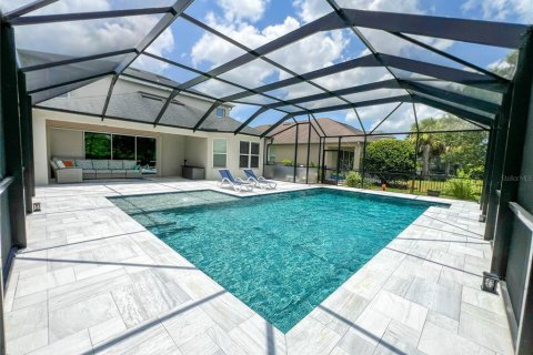 Villa ou maison à vendre à Tampa, Floride: 4 chambres, 274.34 m2 № 2225531 - photo 2
