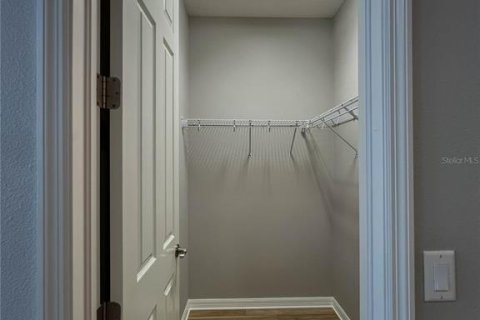 Villa ou maison à vendre à Tampa, Floride: 4 chambres, 274.34 m2 № 2225531 - photo 24