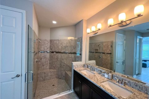 Villa ou maison à vendre à Tampa, Floride: 4 chambres, 274.34 m2 № 2225531 - photo 21