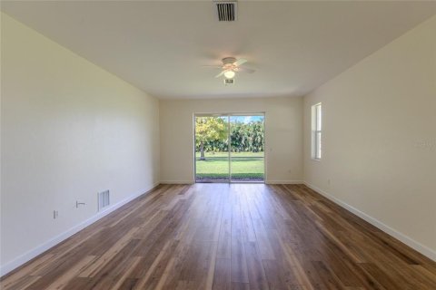 Casa en alquiler en Punta Gorda, Florida, 3 dormitorios, 205.13 m2 № 1389152 - foto 2