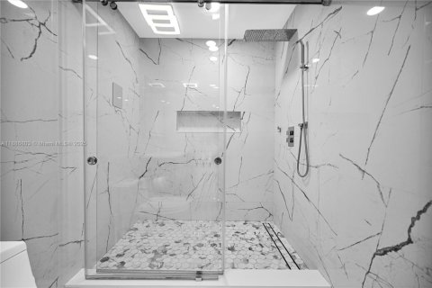 Villa ou maison à louer à Miami, Floride: 4 chambres, 158.68 m2 № 1933771 - photo 26