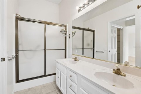 Villa ou maison à vendre à The Villages, Floride: 2 chambres, 149.85 m2 № 2399063 - photo 12