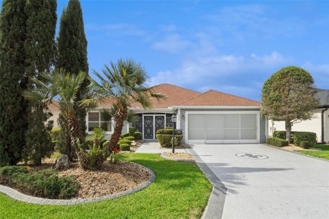 Villa ou maison à The Villages, Floride 2 chambres, 149.85 m2 № 2399063