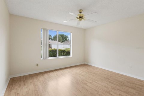 Villa ou maison à vendre à The Villages, Floride: 2 chambres, 149.85 m2 № 2399063 - photo 13