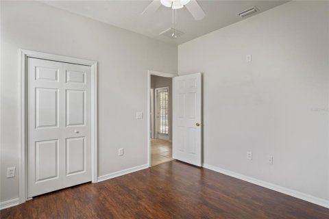 House in Fish Hawk, Florida 4 bedrooms, 246.93 sq.m. № 1690852 - photo 20