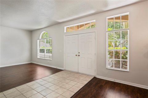 House in Fish Hawk, Florida 4 bedrooms, 246.93 sq.m. № 1690852 - photo 2