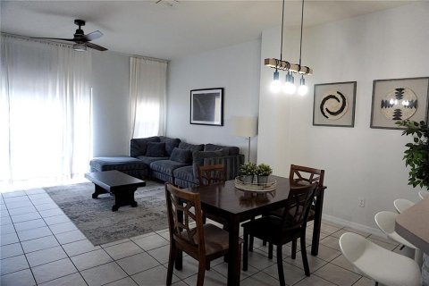 Touwnhouse à vendre à Kissimmee, Floride: 3 chambres, 120.31 m2 № 2196331 - photo 13