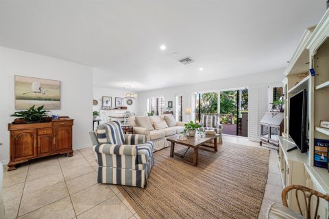 Touwnhouse à vendre à Ocean Ridge, Floride: 3 chambres, 210.42 m2 № 2175464 - photo 9