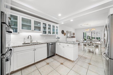 Touwnhouse à vendre à Ocean Ridge, Floride: 3 chambres, 210.42 m2 № 2175464 - photo 14