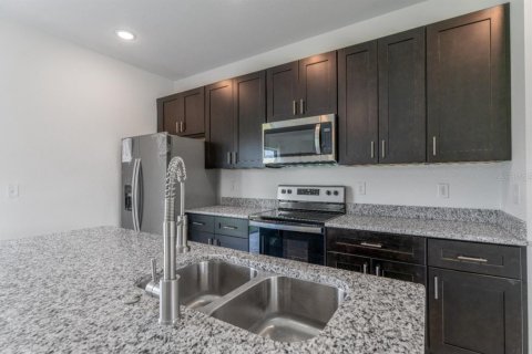 Casa en venta en Poinciana, Florida, 4 dormitorios, 146.79 m2 № 1425482 - foto 10