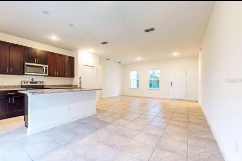 Casa en venta en Poinciana, Florida, 4 dormitorios, 146.79 m2 № 1425482 - foto 9