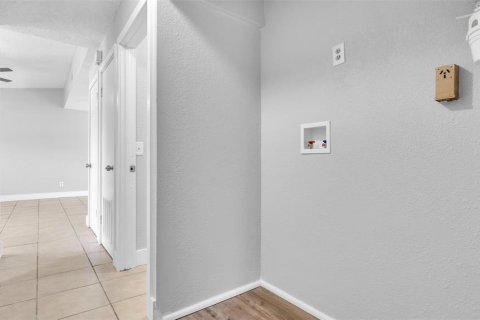 Casa en alquiler en Saint Petersburg, Florida, 4 dormitorios, 115.94 m2 № 1725093 - foto 16