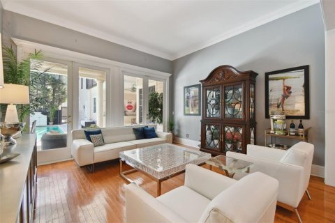 House in Celebration, Florida 6 bedrooms, 515.33 sq.m. № 1508506 - photo 7