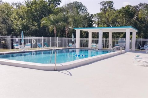 House in New Port Richey, Florida 2 bedrooms, 107.86 sq.m. № 1868892 - photo 28