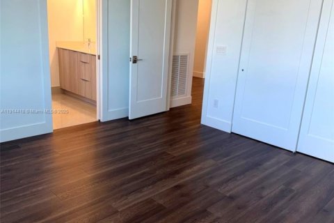 Villa ou maison à louer à Fort Lauderdale, Floride: 4 chambres, 255.57 m2 № 1971516 - photo 29