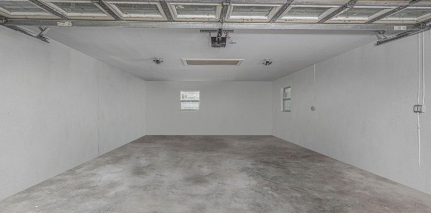Casa en Fort Pierce, Florida 4 dormitorios, 193.24 m2 № 994076