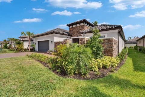 Villa ou maison à vendre à Wesley Chapel, Floride: 3 chambres, 286.79 m2 № 1767544 - photo 6