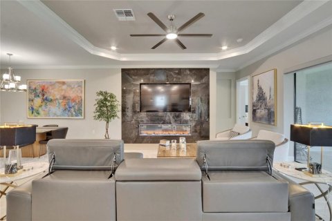 Villa ou maison à vendre à Wesley Chapel, Floride: 3 chambres, 286.79 m2 № 1767544 - photo 21
