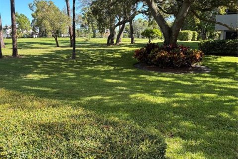 Copropriété à vendre à Palm Harbor, Floride: 2 chambres, 154.22 m2 № 2381175 - photo 4