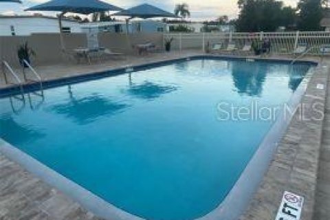 Condominio en venta en Largo, Florida, 2 dormitorios, 90.3 m2 № 1832726 - foto 24