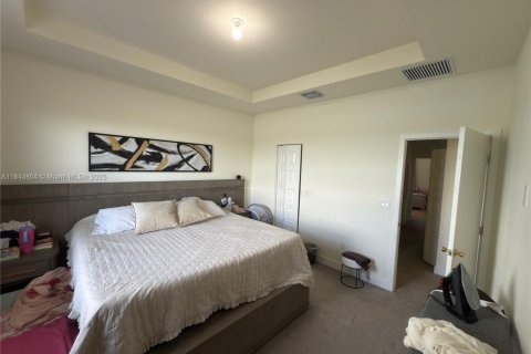 Adosado en alquiler en Miami Lakes, Florida, 3 dormitorios, 137.12 m2 № 1936654 - foto 13