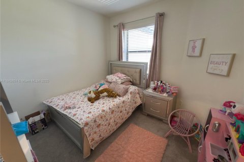 Adosado en alquiler en Miami Lakes, Florida, 3 dormitorios, 137.12 m2 № 1936654 - foto 16