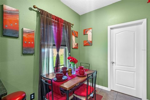 Villa ou maison à vendre à Dundee, Floride: 4 chambres, 174.56 m2 № 1873070 - photo 13