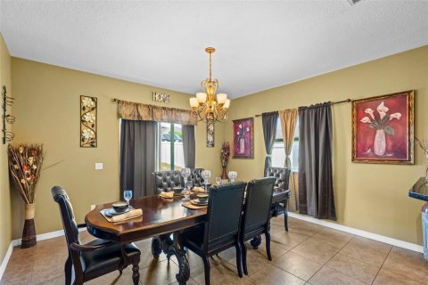 Villa ou maison à vendre à Dundee, Floride: 4 chambres, 174.56 m2 № 1873070 - photo 15