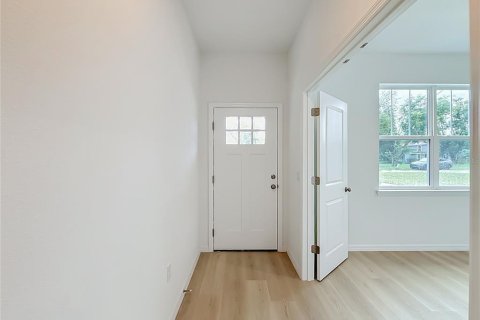 Villa ou maison à vendre à Eustis, Floride: 3 chambres, 158.12 m2 № 2415458 - photo 4