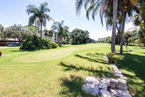 Condominio en alquiler en Clearwater, Florida, 3 habitaciones, 52.49 m2 № 2110772 - foto 27