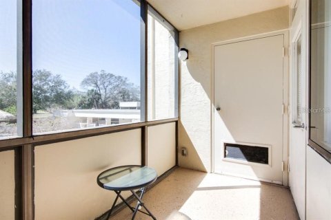 Condominio en alquiler en Clearwater, Florida, 3 habitaciones, 52.49 m2 № 2110772 - foto 12