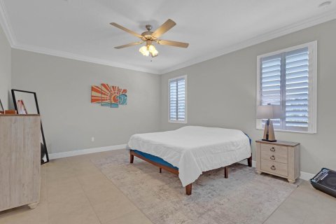 House in Vero Beach, Florida 3 bedrooms, 176.42 sq.m. № 2262193 - photo 13