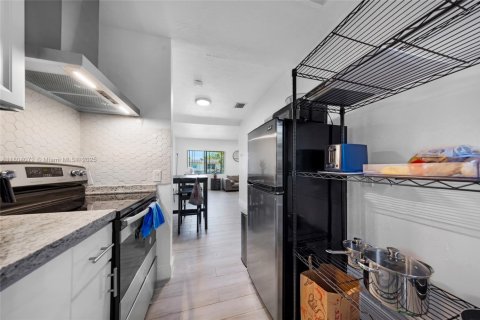 Immobilier commercial à vendre à Miami, Floride: 119.84 m2 № 1864164 - photo 26