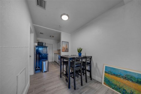 Immobilier commercial à vendre à Miami, Floride: 119.84 m2 № 1864164 - photo 29