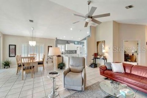 House in Venice, Florida 3 bedrooms, 181.9 sq.m. № 1446685 - photo 7