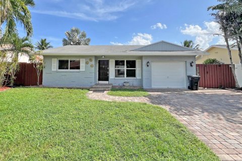 Villa ou maison à Fort Lauderdale, Floride 3 chambres, 166.76 m2 № 2317035